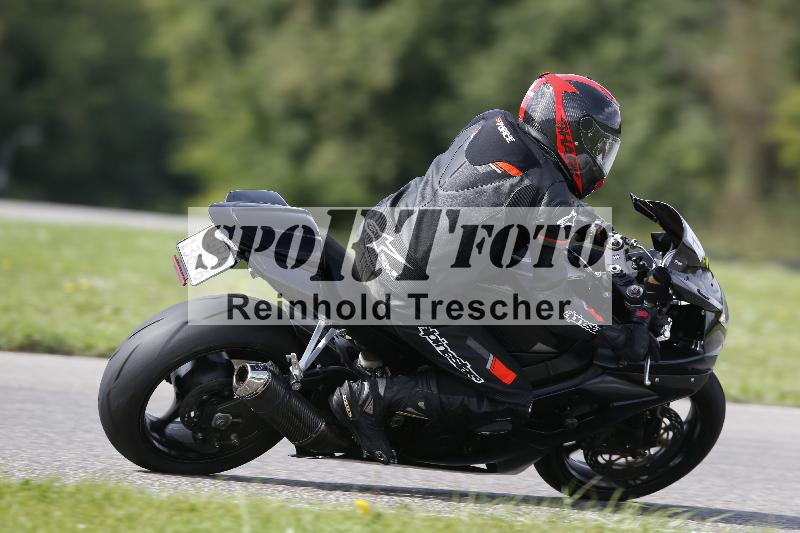 /53 16.09.2025 Track Day Domi Aegerter ADR/Gruppe gelb/100